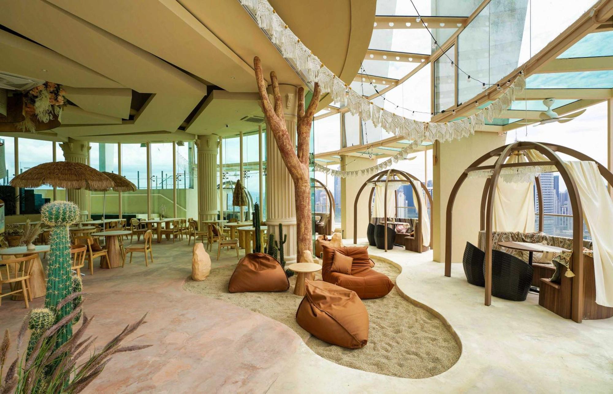 Regalia Suites Infinity Pool Куала Лумпур Екстериор снимка